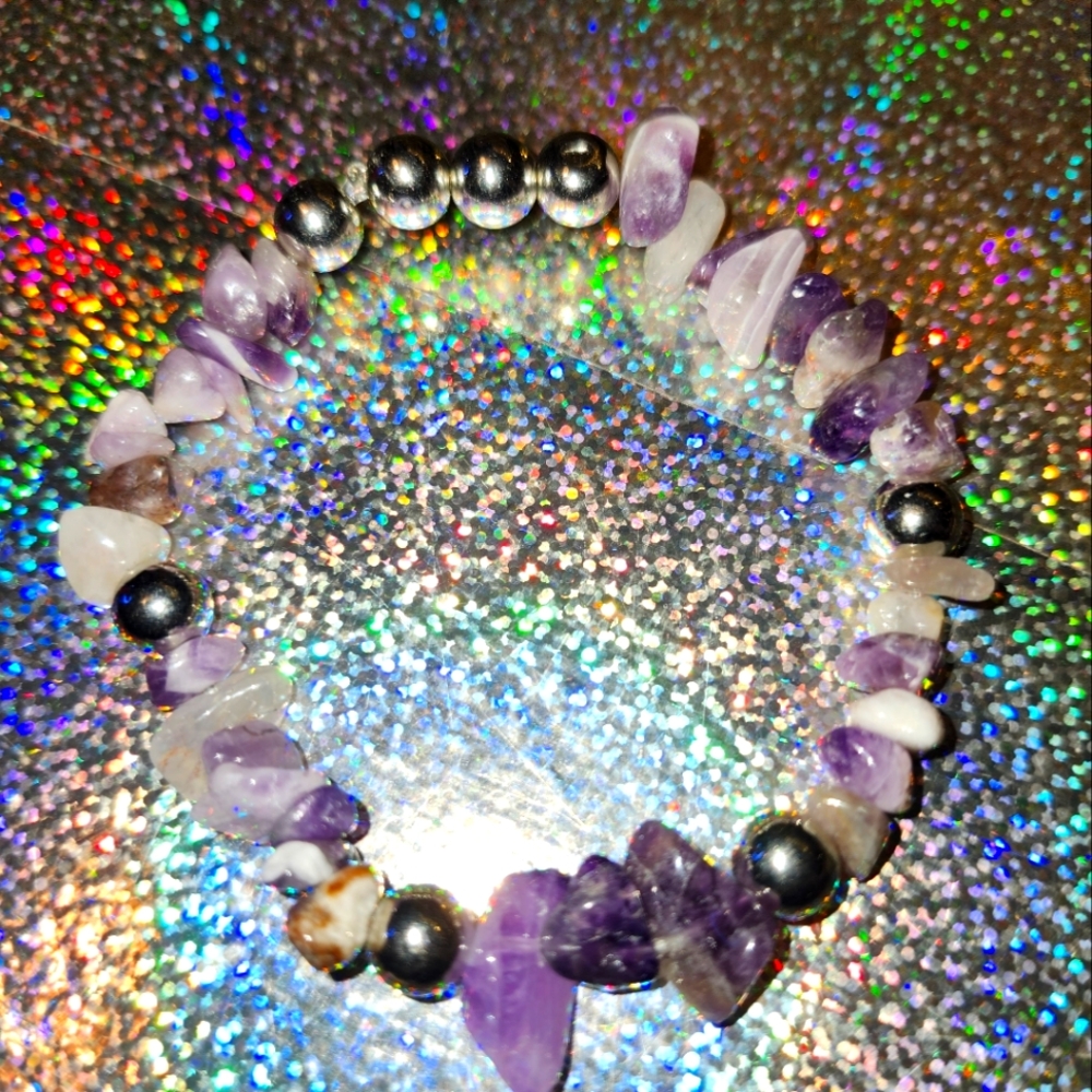 Amethyst crystal beaded bracelet